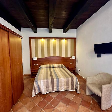 Agriturismo Cervinace Oriolo  ภายนอก รูปภาพ