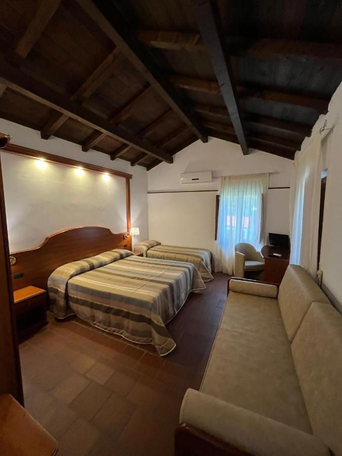 Agriturismo Cervinace Oriolo  ภายนอก รูปภาพ